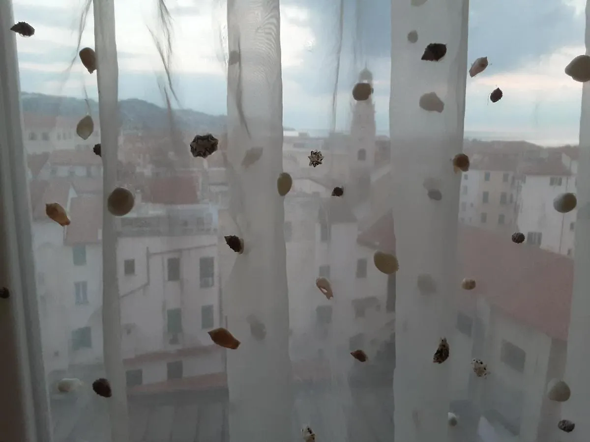 Appartamento Bellavista Con Parking Privato, A Un Passo Dal Teatro Ariston San Remo 0*,  Italië